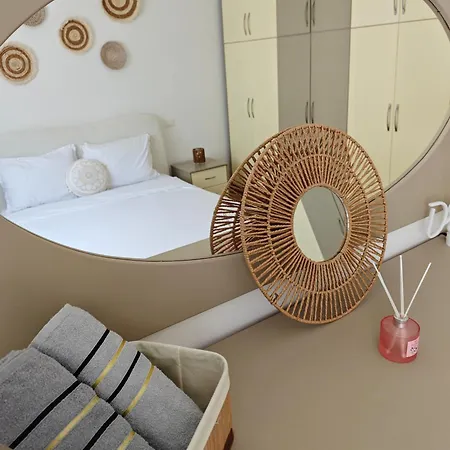 Appartement E&e Mali I Robit Golem (Tirana)